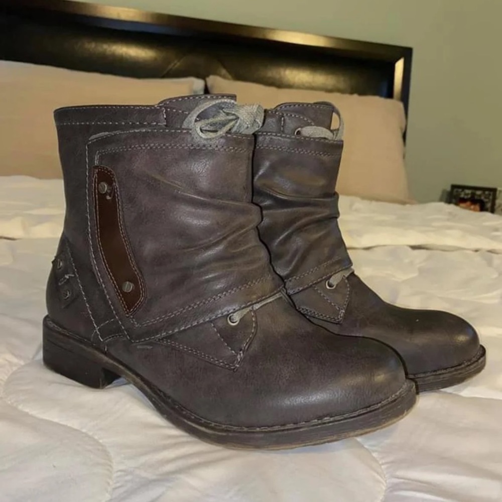 Kadi Maya moto style boots, charcoal, above ankle